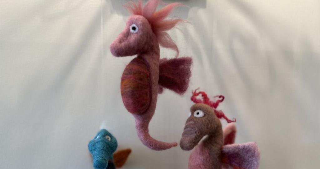 The Seahorse Ornament Class
