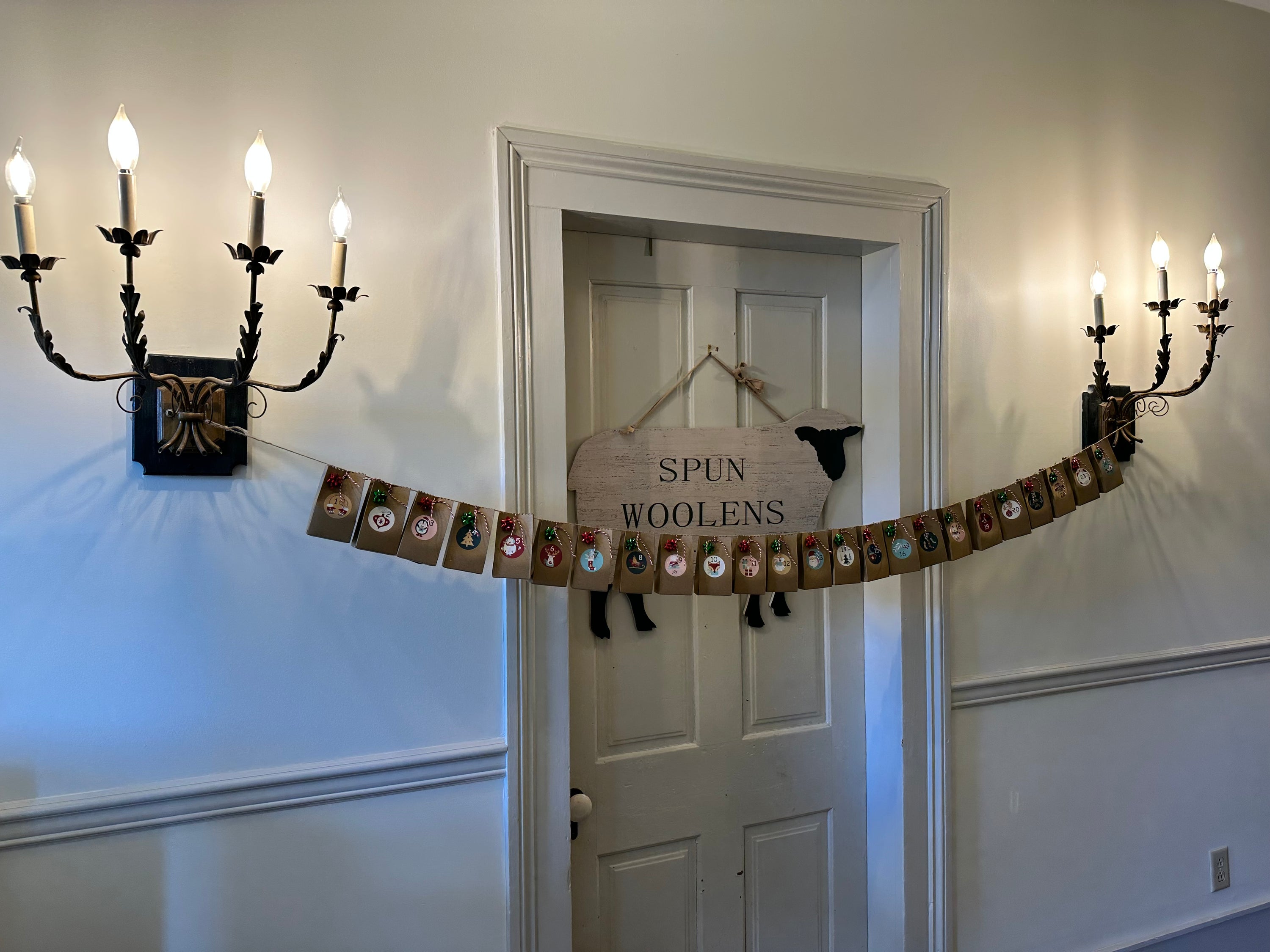 Ball Ornament Annual Advent Calendar 2025 (age 8+)