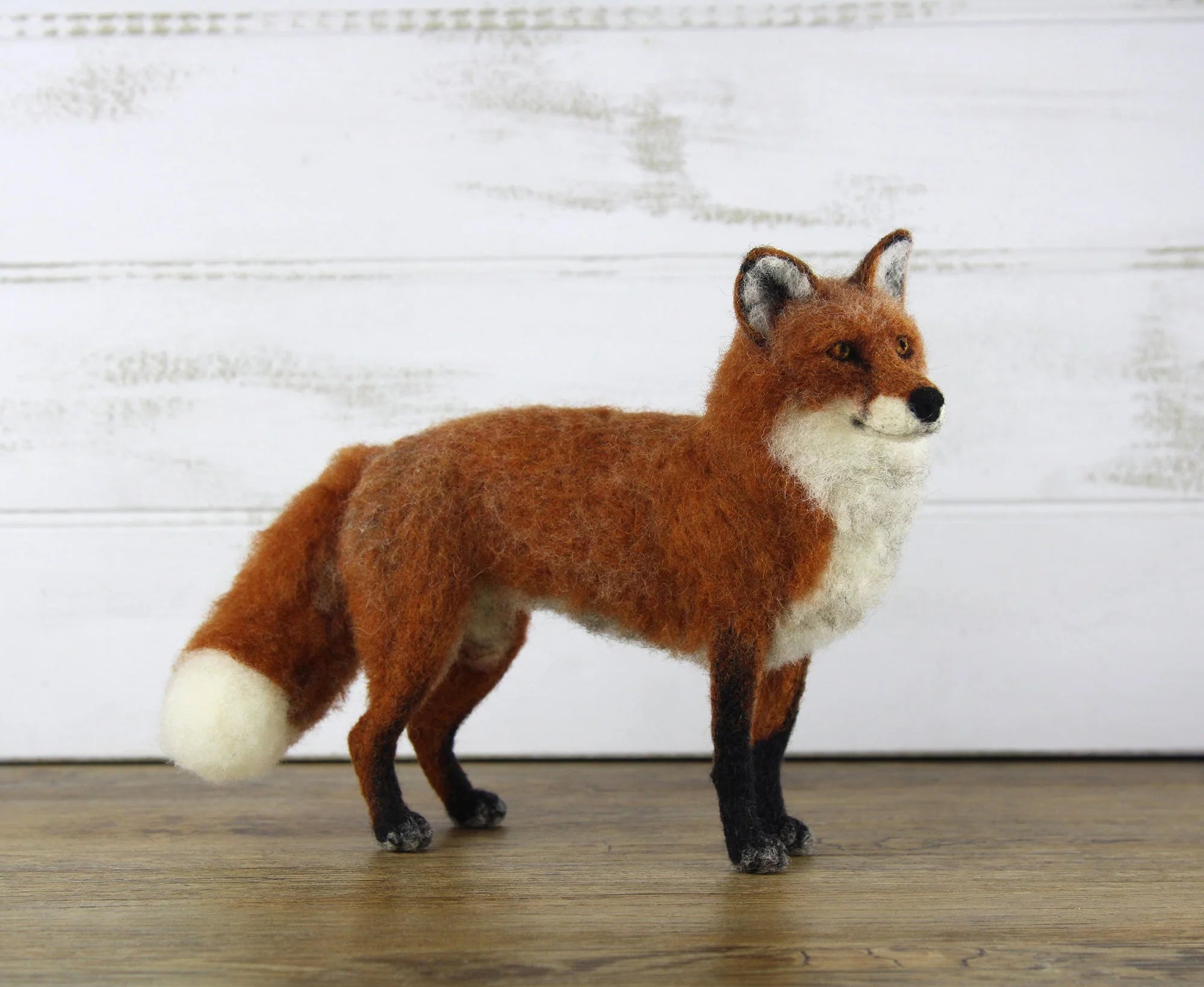 Fabian the Fox - Needle Felting Kit