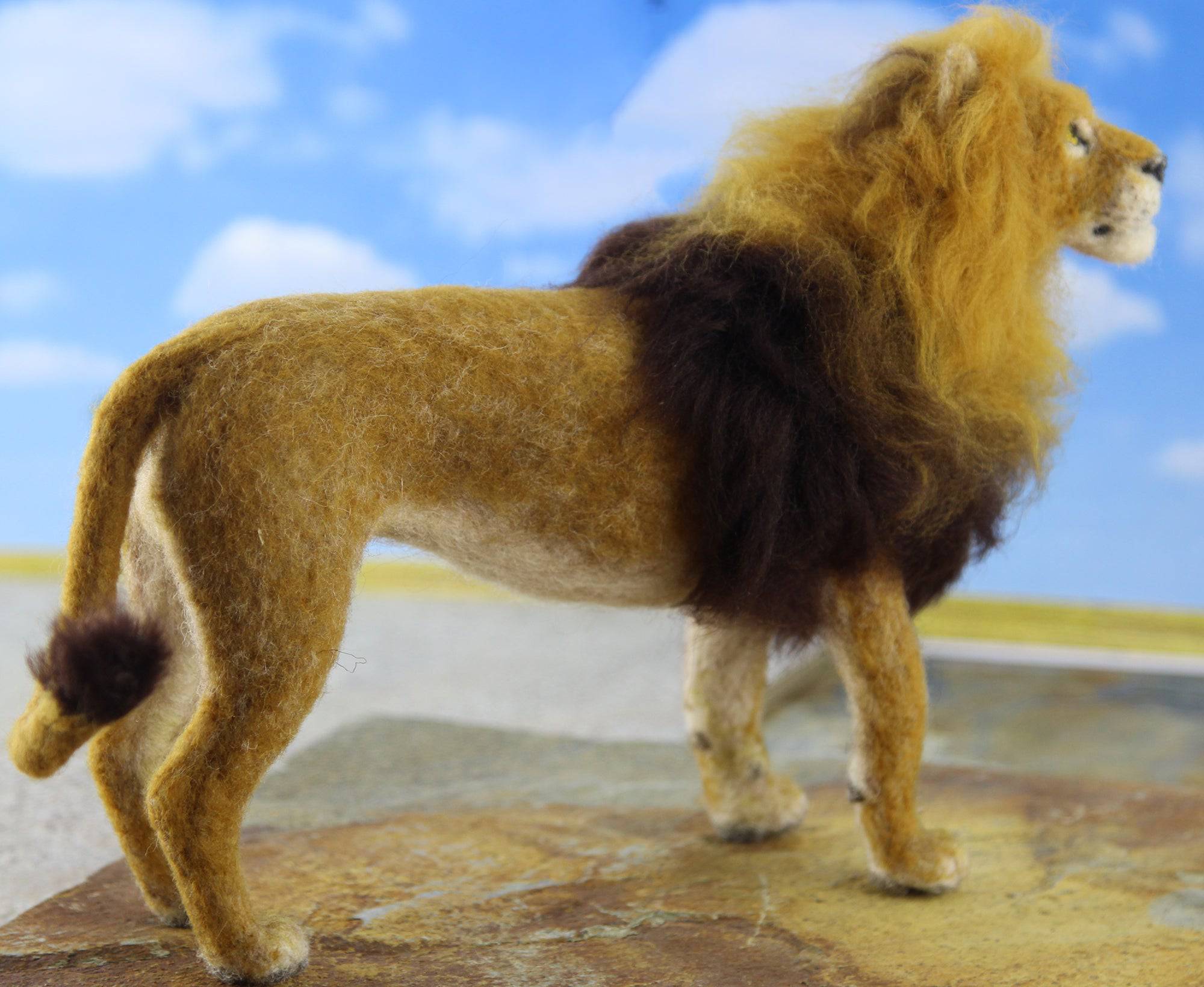 Lewie the Lion - Needle Felting Kit