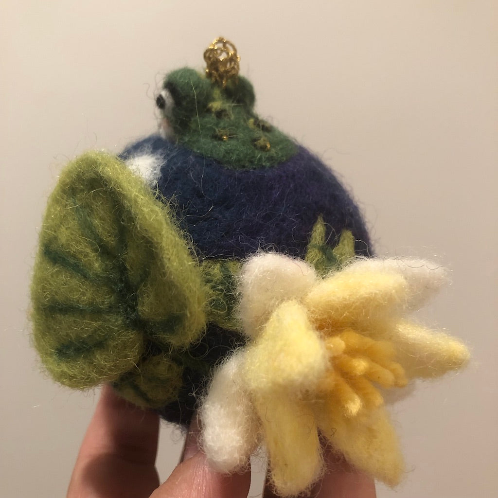 Meet me at the Pond Ornament Kit