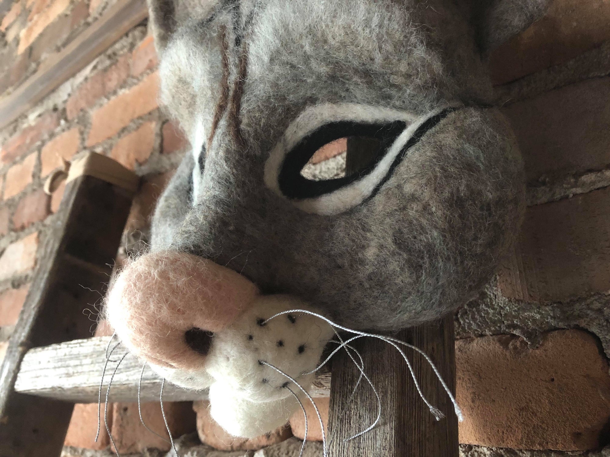 Cat Mask - Cloth & Twine