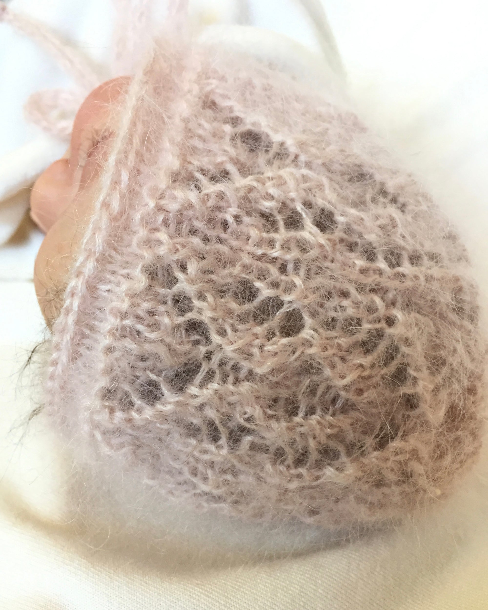 Falling Leaf Bonnet - Knitting Pattern - Cloth & Twine