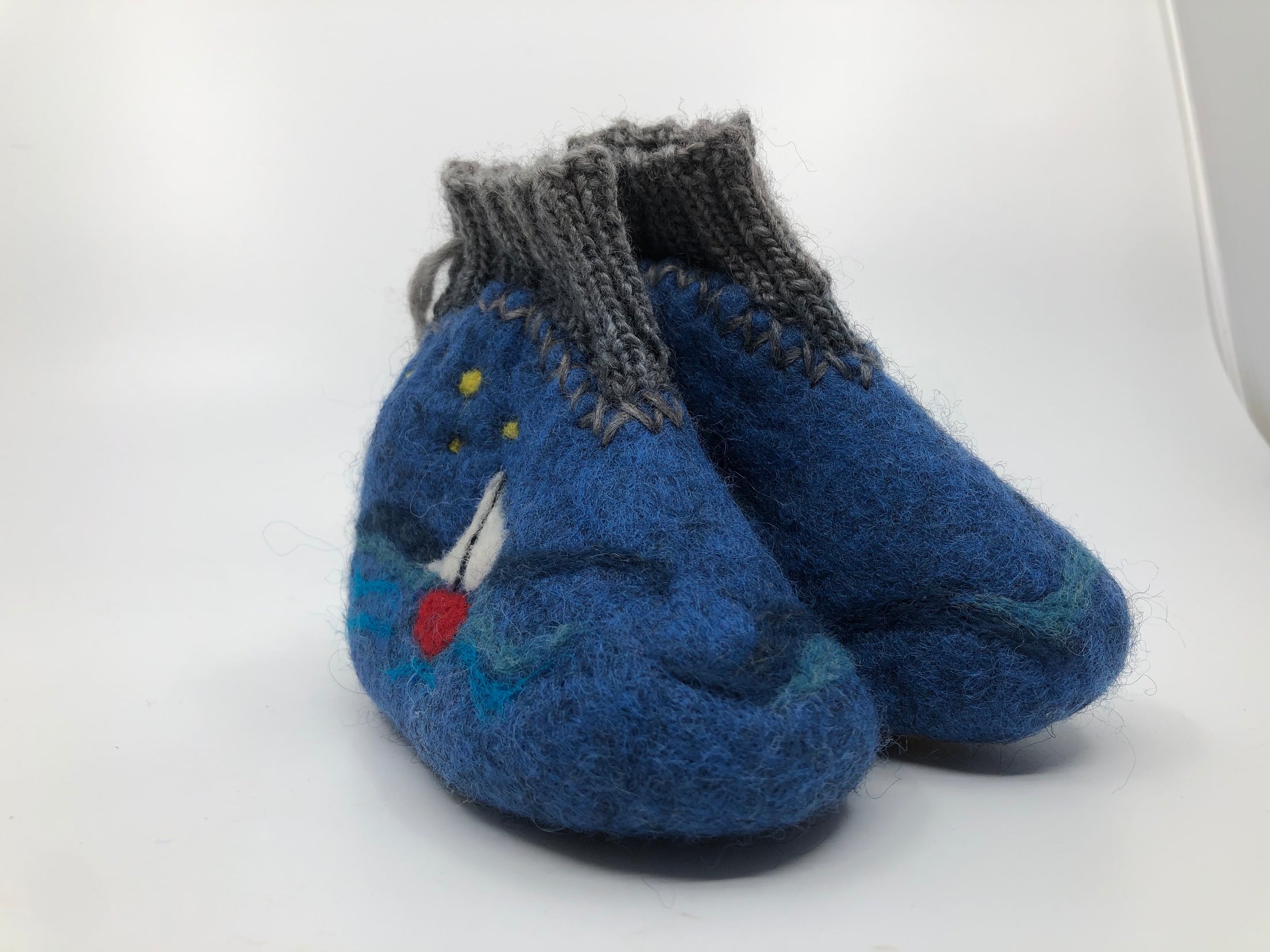 Felted Wool Slippers [boats]